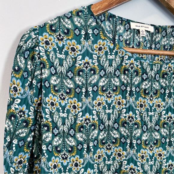 Max Studio Floral Long Sleeve Blouse Green Size Small EUC - Picture 6 of 13